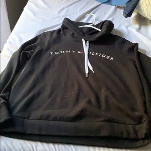 tommy hilfiger hoodie
